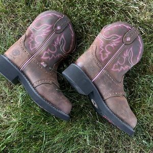 Cowgirl’s work boots